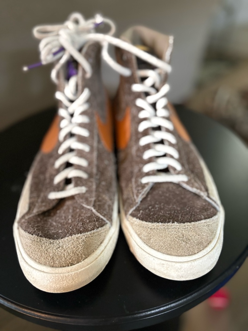 Nike High-Top Suede Sneakers in Brown with Orange Swoosh - Picture 2 of 5
